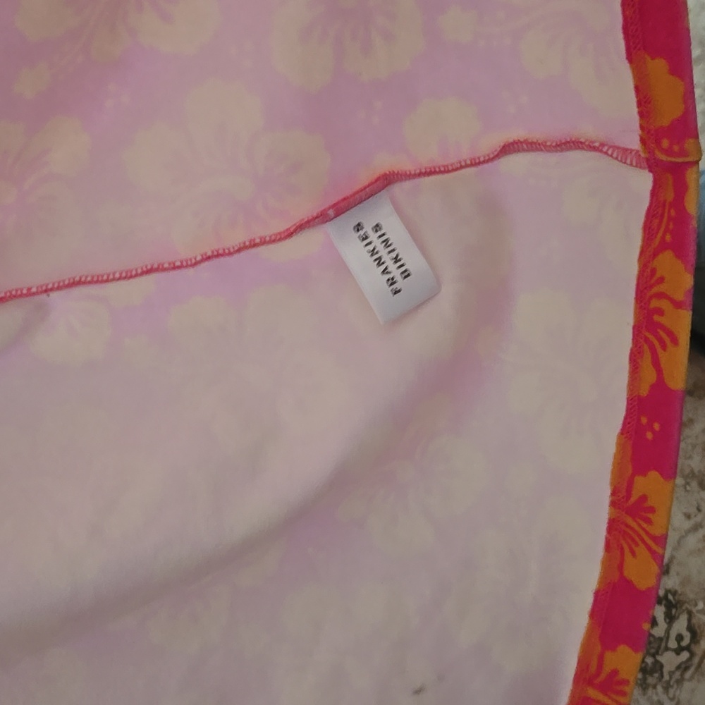 Frankies Bikinis Pink and Orange HibiscisButton Down Shirt Vibrant Floral Design - Picture 6 of 8